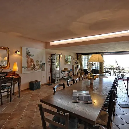 Sleeps 10 Pool Wifi