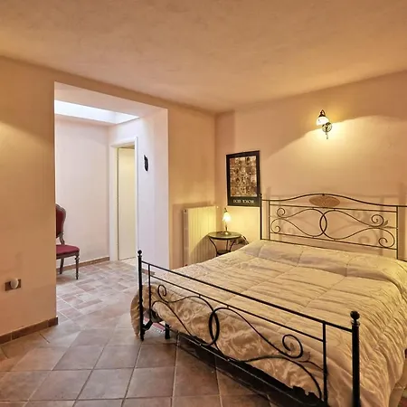 Villa Sleeps 10 Pool Wifi Fabro